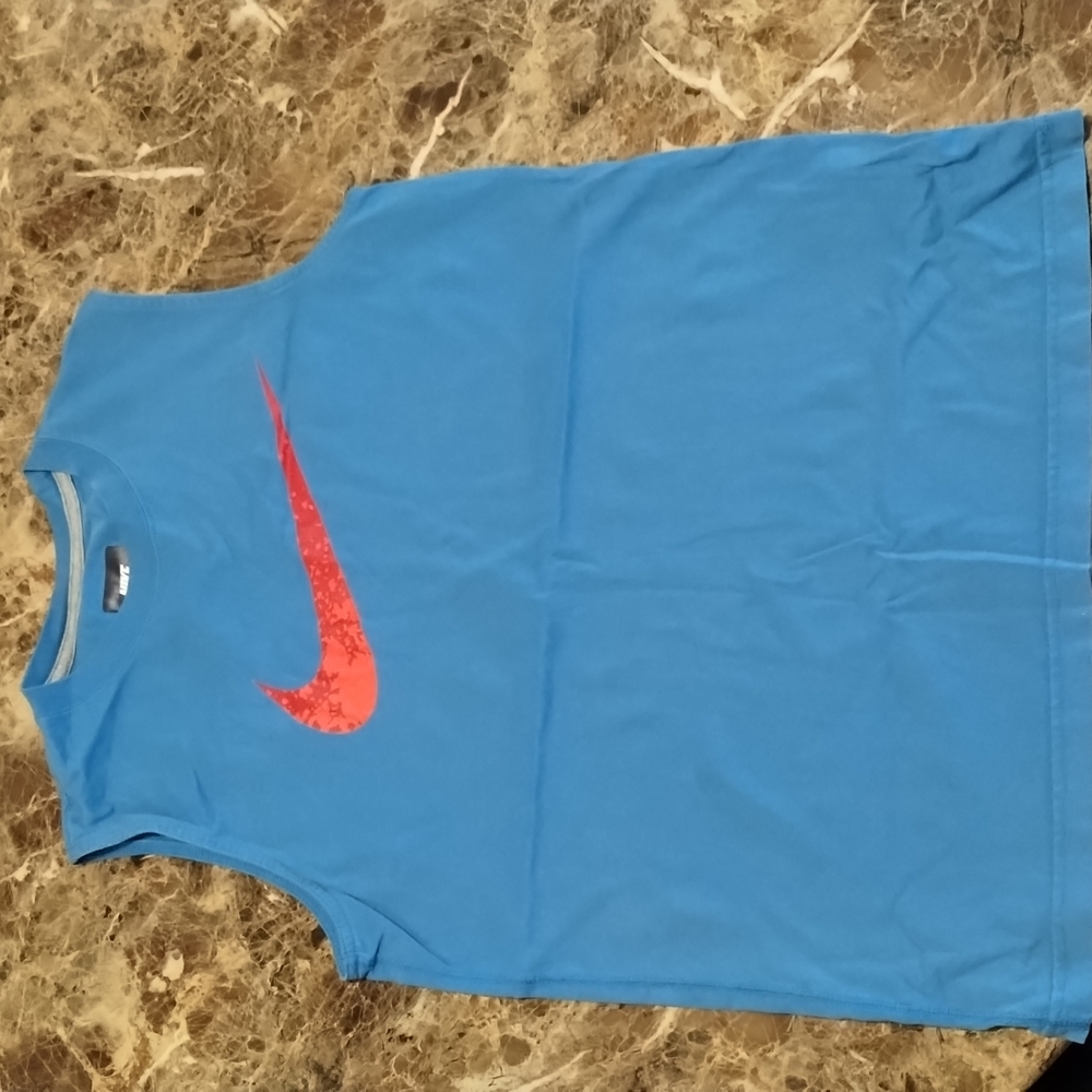 Nike boys tank top